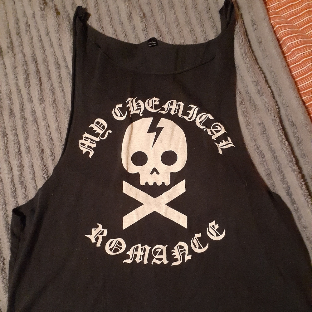 COPY - MCR Muscle top